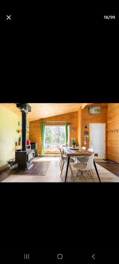 Le Petit Cottage Du Grand Boise Lac-Simon 외부 사진